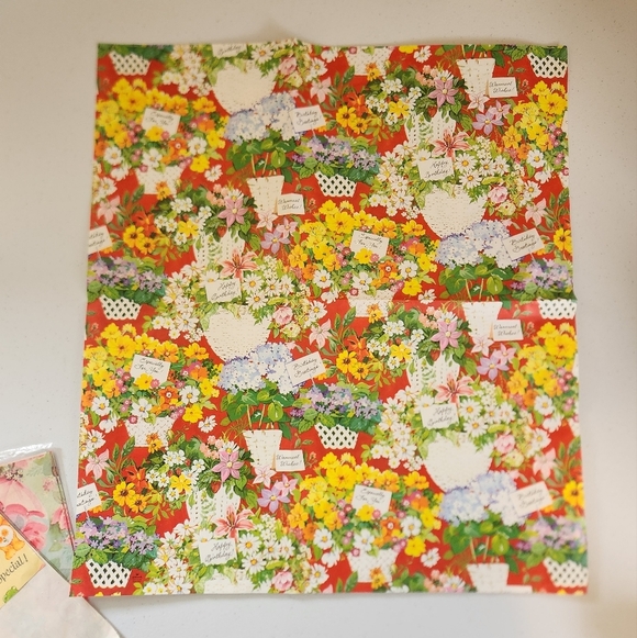 Lot of 1980s Wrapping Paper Care Bears Floral Happy Birthday Umbrella Kitsch - Picture 5 of 8